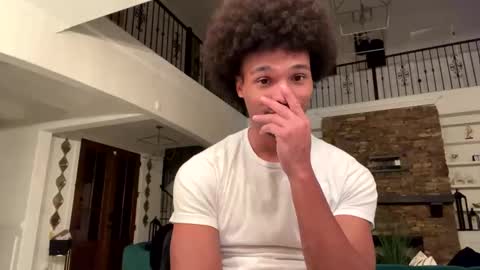 G BABY online show from December 22, 2025, 2:30 am