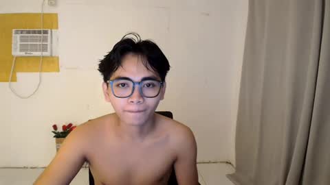 Snapshot of cummingyu chatting on July 15, 2026, 11:37 am cummingyu online show from July 15, 2026, 11:37 am