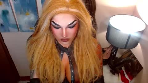 Cattaleya online show from October 5, 2025, 11:08 am