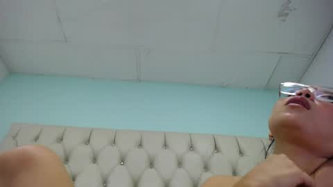 Snapshot of cumontitsxxx chatting on June 5, 2026, 12:55 pm Cumontitsxxx online show from June 5, 2026, 12:55 pm