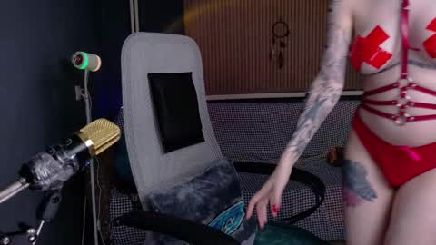 Snapshot of cumpotikeve chatting on October 4, 2025, 1:25 am CUMpotikEve online show from October 4, 2025, 1:25 am