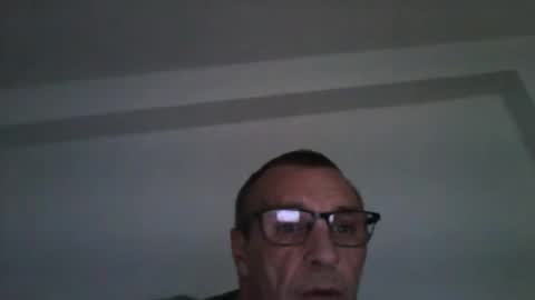 Snapshot of cumseeme002 chatting on February 22, 2026, 3:43 pm Alan online show from February 22, 2026, 3:43 pm