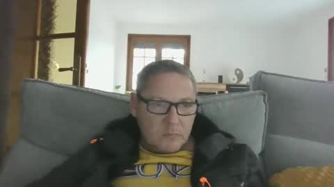 cuni6969 online show from February 14, 2025, 12:14 pm