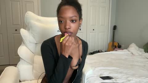 Snapshot of cuntyanna chatting on October 25, 2025, 5:19 pm Anna online show from October 25, 2025, 5:19 pm