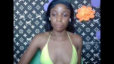 cupidxdoll online show from February 20, 2025, 1:51 pm