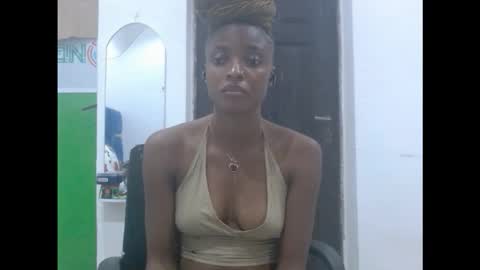 cupidxdoll online show from January 12, 2026, 4:12 pm