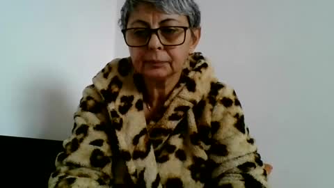 Snapshot of cuplu4346529860 chatting on December 4, 2024, 9:29 am couple online show from December 4, 2024, 9:29 am