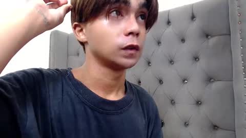 Snapshot of cuppycupcake_2 chatting on September 30, 2025, 9:58 am Xyrien online show from September 30, 2025, 9:58 am