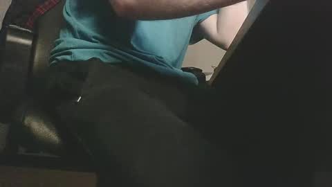 Snapshot of curiousdaddy21 chatting on February 18, 2026, 6:20 am Curious Dad online show from February 18, 2026, 6:20 am