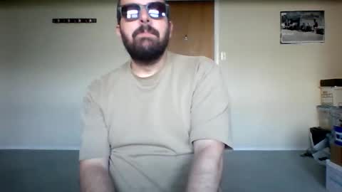 curiouser_guy online show from June 9, 2026, 9:26 pm