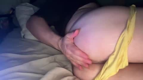 curiousguy8807 online show from April 15, 2026, 5:25 am