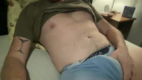 Snapshot of curiousmax18 chatting on February 14, 2025, 10:14 pm Maxx online show from February 14, 2025, 10:14 pm