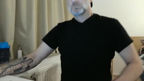 Curman85 online show from December 4, 2024, 11:57 pm