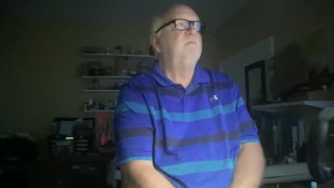 Snapshot of curo69 chatting on October 1, 2025, 11:38 am ALAN online show from October 1, 2025, 11:38 am