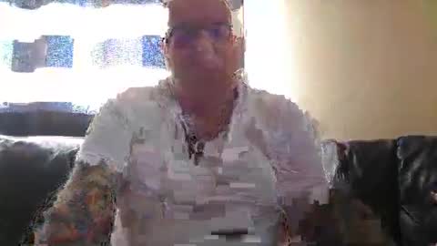 curtus14 online show from December 31, 2024, 8:59 am