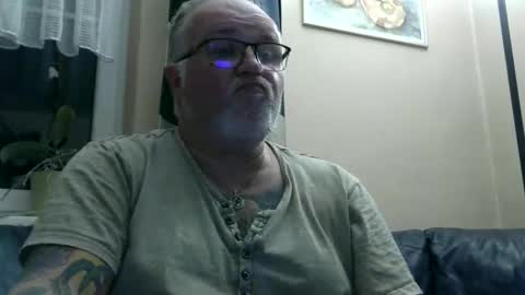 curtus14 online show from January 13, 2026, 7:41 pm