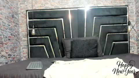 Alyanna  online show from January 6, 2026, 12:09 pm