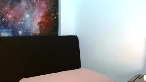 C H E R R Y  online show from October 8, 2025, 4:43 am