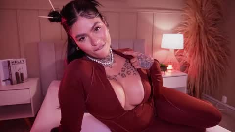 Snapshot of curvyliciouss chatting on May 7, 2026, 6:13 pm Samantha online show from May 7, 2026, 6:13 pm