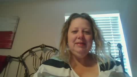 curvynurse69 online show from June 21, 2026, 2:41 pm