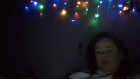 dahlia -kim online show from January 10, 2025, 12:47 pm