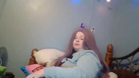 dahlia -kim online show from February 21, 2025, 12:49 am