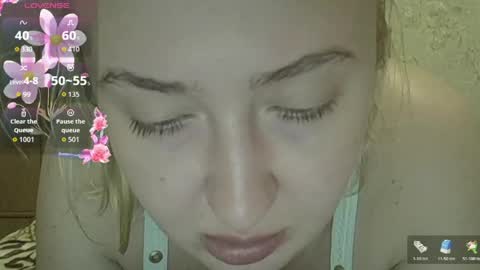 Curvy online show from March 30, 2026, 7:59 pm