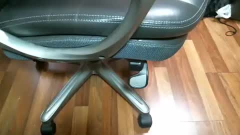 BI SMOOTH MATURE  SUB online show from December 15, 2025, 2:21 pm