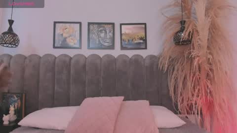 Amber  online show from March 17, 2026, 9:29 pm