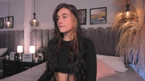 Amber  online show from March 27, 2026, 8:41 pm