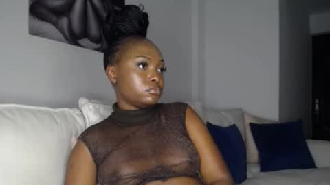 Snapshot of cute_ass18 chatting on January 22, 2025, 12:38 am Liya online show from January 22, 2025, 12:38 am