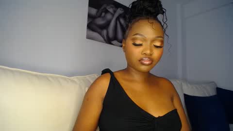 Snapshot of cute_ass18 chatting on March 6, 2025, 9:25 am Liya online show from March 6, 2025, 9:25 am