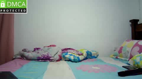 cute charlotte1 online show from November 16, 2025, 4:18 am