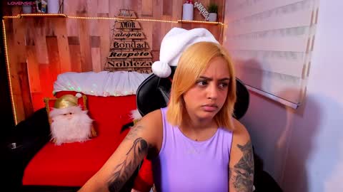 Snapshot of cute_elii chatting on December 5, 2024, 11:07 pm Independent Model online show from December 5, 2024, 11:07 pm