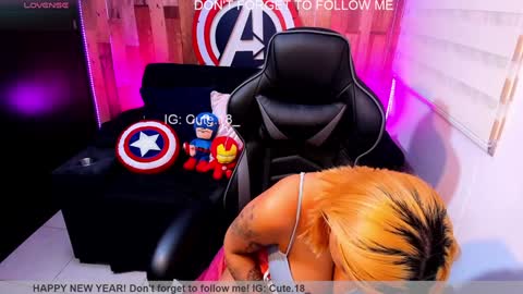 Snapshot of cute_elii chatting on February 2, 2025, 2:06 am Independent Model online show from February 2, 2025, 2:06 am