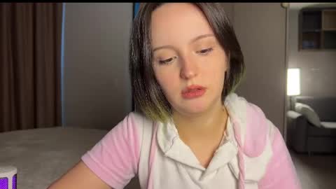 Emily online show from April 3, 2026, 2:42 am