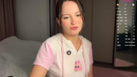 Emily online show from July 26, 2026, 12:23 pm