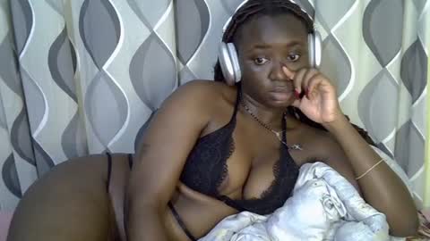 Snapshot of cute_gee chatting on June 27, 2026, 9:20 pm daddysdoll online show from June 27, 2026, 9:20 pm