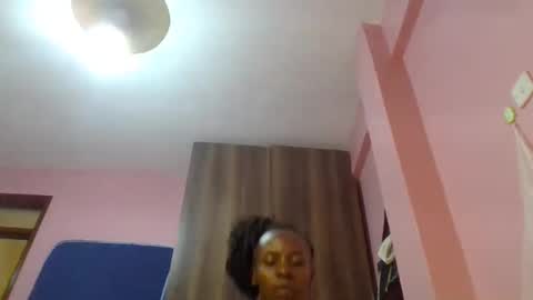 cute_lizah online show from January 11, 2025, 6:14 am