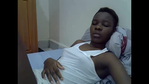 Snapshot of cute_marion chatting on February 3, 2025, 10:25 am cute_marion online show from February 3, 2025, 10:25 am