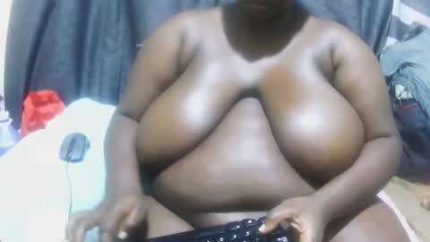 Snapshot of cute_maya1 chatting on March 19, 2026, 2:15 am Sweetebony online show from March 19, 2026, 2:15 am