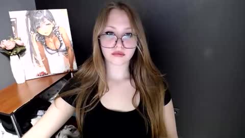 Snapshot of cute_minx chatting on June 9, 2026, 6:14 am Veronica online show from June 9, 2026, 6:14 am