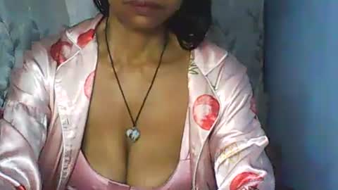 Snapshot of cute_moll chatting on November 2, 2025, 2:19 pm murielle online show from November 2, 2025, 2:19 pm