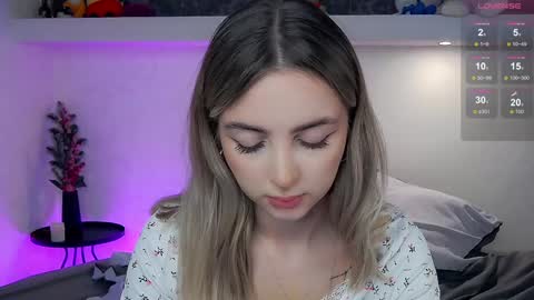 Eva online show from February 4, 2025, 2:43 pm