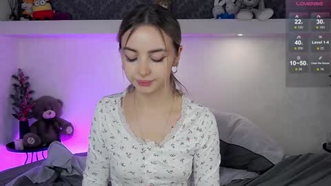 Eva online show from February 4, 2025, 7:00 pm