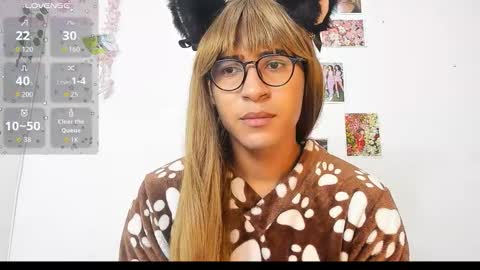 cute_sammy_1 online show from November 12, 2025, 12:16 pm