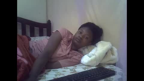 cute_savanna online show from September 10, 2025, 4:34 am