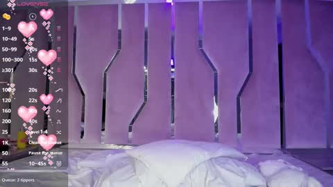 SOLEI online show from February 25, 2025, 6:25 am