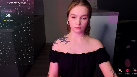 Snapshot of cute_summer_breathe chatting on December 3, 2024, 4:06 pm Sue online show from December 3, 2024, 4:06 pm