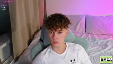 Thomas -  online show from October 22, 2025, 7:35 pm